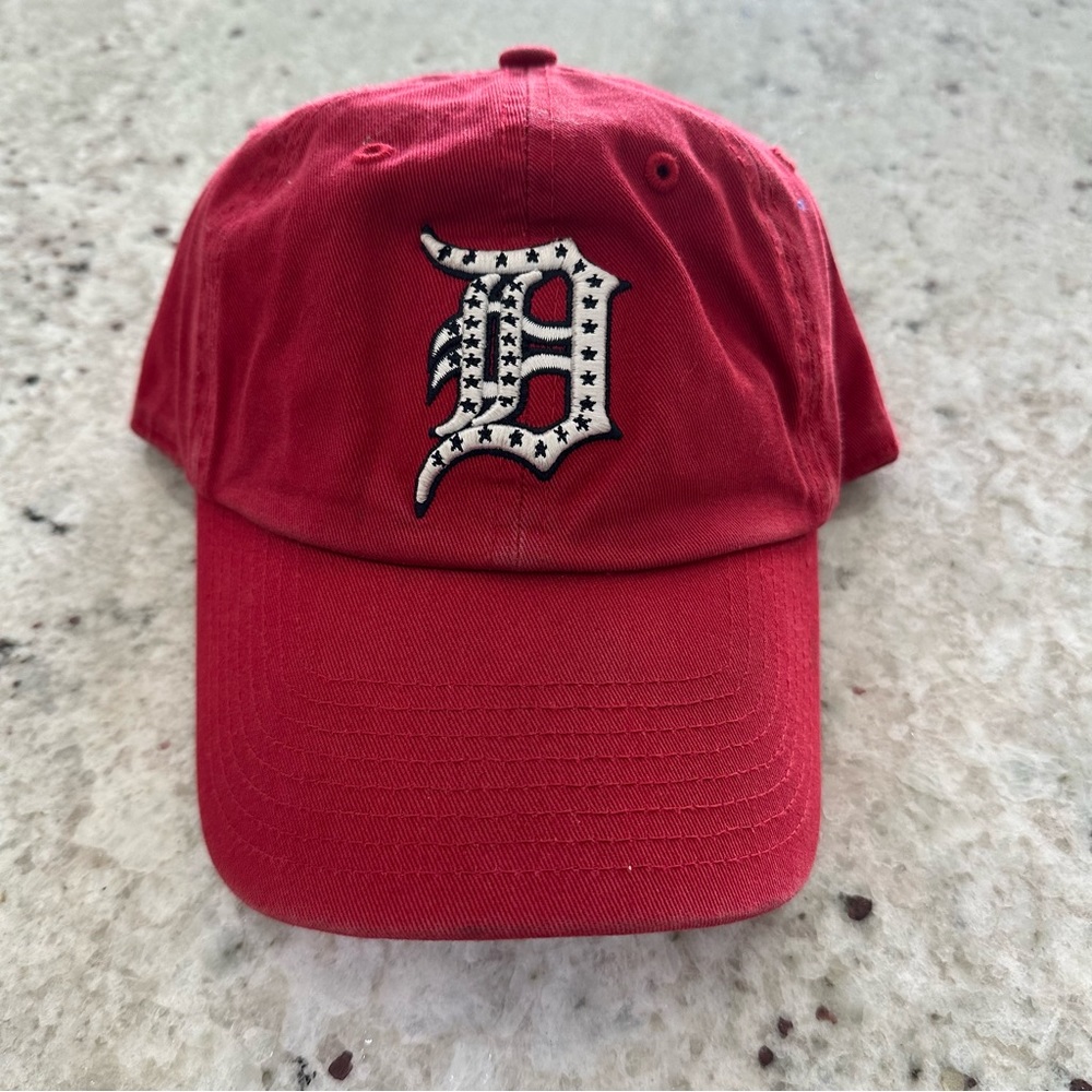 Detroit Tigers Red Whit Blue Cap